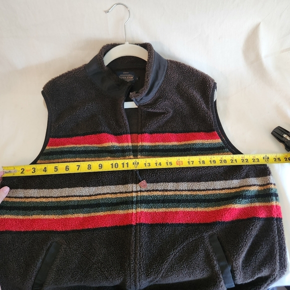 Vintage Y2K Pendelton Men's Multicolor Striped Sweater Vest Large Grandpa - Picture 5 of 10